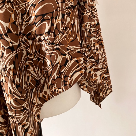 SILK HOLT RENFREW TOP - Picture 7 of 16